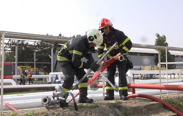 FHN SOCAR-ın Heydər Əliyev adına Neft Emalı Zavodunda yanğın-taktiki təlim keçirib