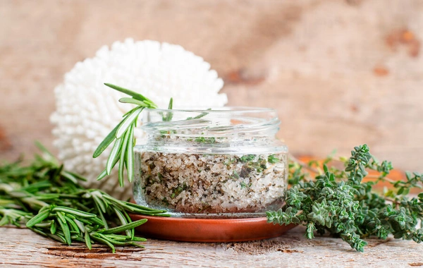 Обычная специя может защитить мозг при химиотерапии, выяснили ученые