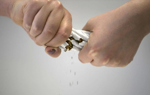 Bu şəhərdə ictimai yerlərdə siqaret çəkmək qadağan edildi