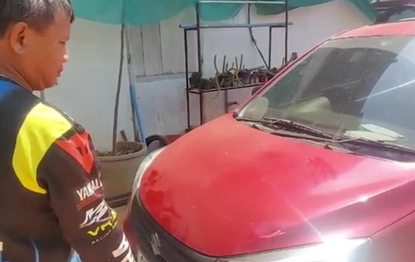 İngilis turist pikap oğurladı, sahibi GPS-lə onu tapdı