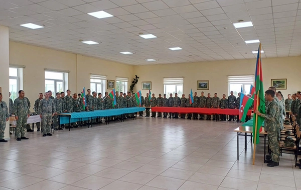 Azərbaycan Ordusunda Müstəqilliyin Bərpası Günü qeyd olunub