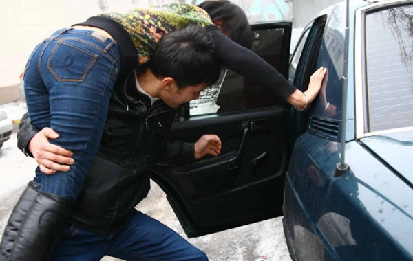 Tovuzda gənc qızı qaçırmaqda şübhəli bilinən 4 nəfər saxlanıldı