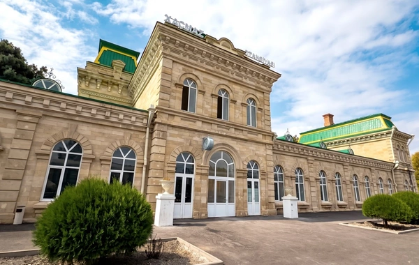 Xaçmaz Dəmiryol Vağzalının binasının təmiri başa çatdı