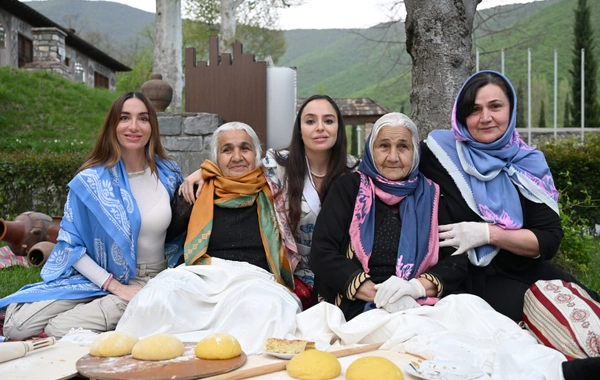 Leyla Əliyeva və Arzu Əliyeva Şəkidə tarixi-memarlıq abidələrinin bərpadan sonra açılışında iştirak ediblər