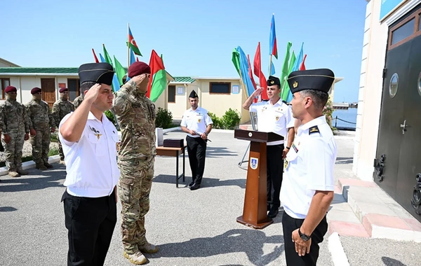 HDQ-də dalğıc kursunun növbəti buraxılış mərasimi keçirilib