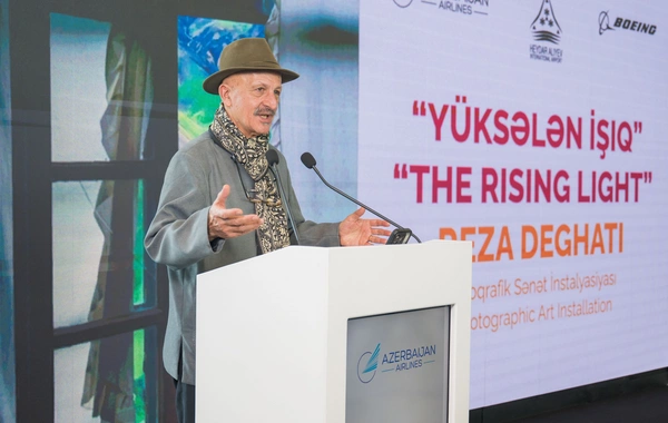 "Yüksələn işıq": REZA-nın fotosərgisi Heydər Əliyev Beynəlxalq Aeroportunda təqdim olunur