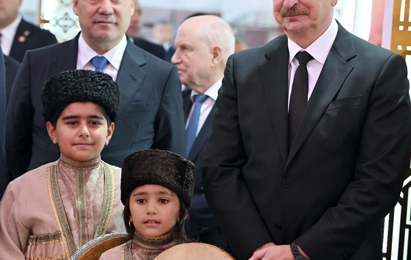 Prezident İlham Əliyev MDB Ölkələrinin Milli Kulinariya Festivalı ilə tanış olub, rəsmi qəbulda iştirak edib