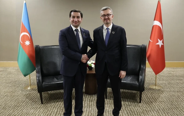 Burhanəddin Duran və Hikmət Hacıyev Antalya Diplomatiya Forumu çərçivəsində görüşüblər