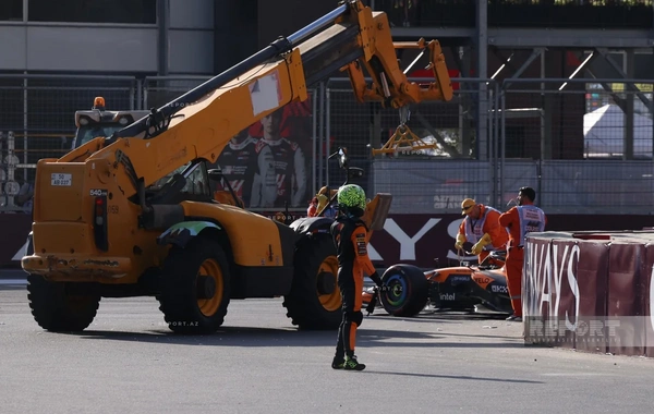 "Formula 1": "Maklaren"in pilotu Lando Norris qəza törədərək mübarizəni dayandırıb