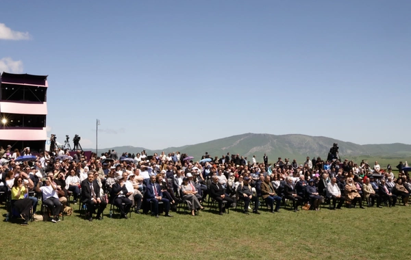 Şuşada "Xarıbülbül" IX Beynəlxalq Musiqi Festivalı keçirilir