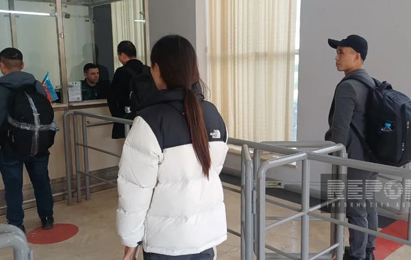 В Азербайджан из Ирана эвакуированы еще 28 человек
