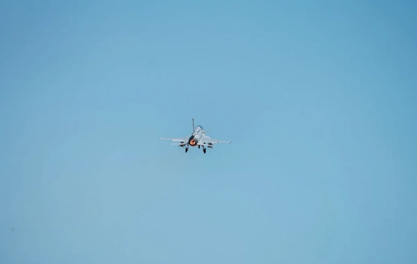 Azərbaycanın pilotları çətin döyüş manevrləri üzrə tapşırıqlar yerinə yetiriblər