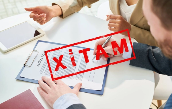 İTS 5 ildə 7 özəl tibb müəssisəsi ilə müqaviləyə XİTAM VERİB