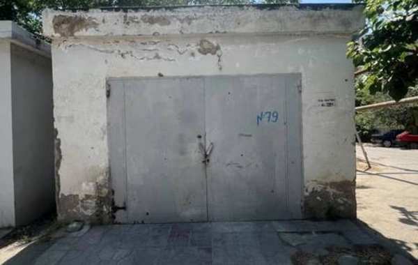 Bakıda qarajların 1 kvadratmetrinin qiyməti 1 400 manatı keçib