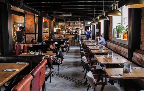 В Баку сносят известное кафе