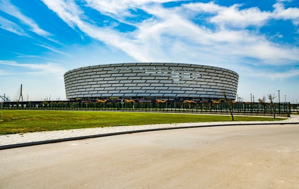 Borussiya Dortmunddan Bakı Olimpiya Stadionu ilə bağlı məzəli paylaşım
