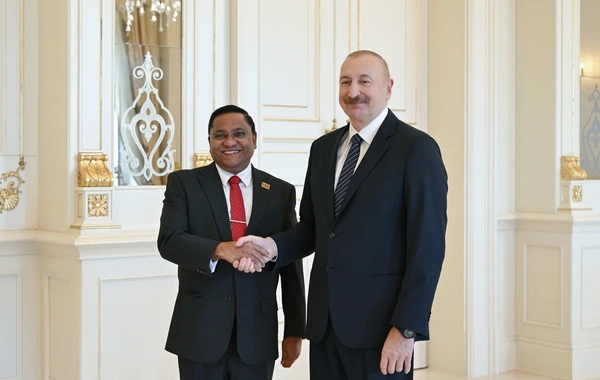 President of Azerbaijan received the Minister of Foreign Affairs, Foreign Employment and Tourism of Sri Lanka - Photo