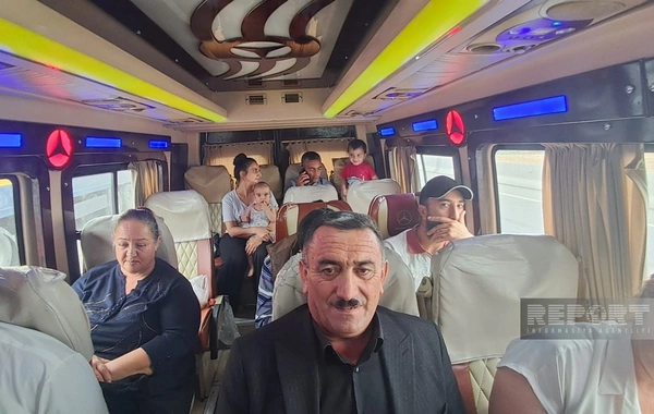 Seyidbəyli kəndinə köçən ailələrə mənzillərin açarları təqdim olunub