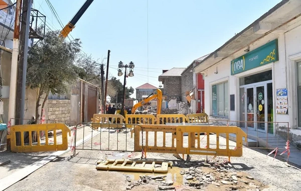 ADSEA: Üzərində evlər tikildiyinə görə çökən kollektorun qəzalı hissəsi dəyişdirilir