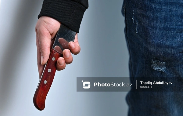 Sevgililər günündə keçmiş arvadının yeni ərini bıçaqlayıb