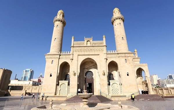 QMİ Həcc ziyarətinə getmək istəyənlərə müraciət edib