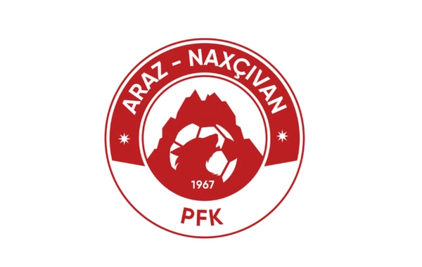 Kiprdəki oyunda "Araz-Naxçıvan"ın müraciətindən sonra tribunadan Ermənistan bayrağı yığışdırılıb