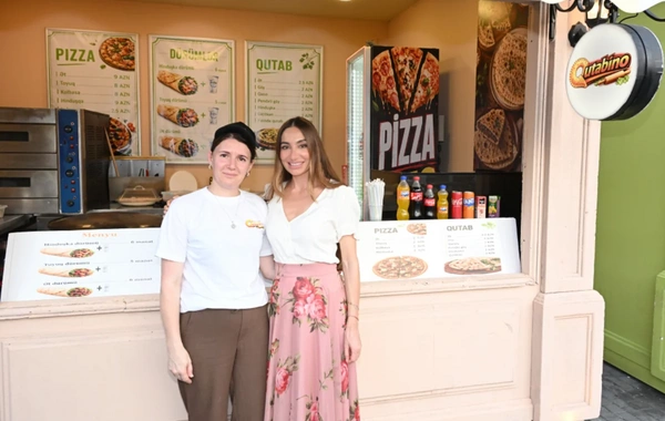 Leyla Əliyeva və Arzu Əliyeva "CandyFest" yay festivalını ziyarət edib və "Sehrli mirvari" su sirki şousunu izləyiblər