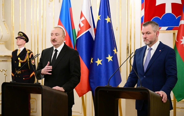 Azərbaycan və Slovakiya prezidentləri mətbuata bəyanatlarla çıxış ediblər