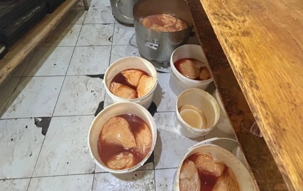 Sumqayıtda "Banu" şirniyyat sexində ciddi nöqsanlar aşkarlandı, sahibi cərimələndi