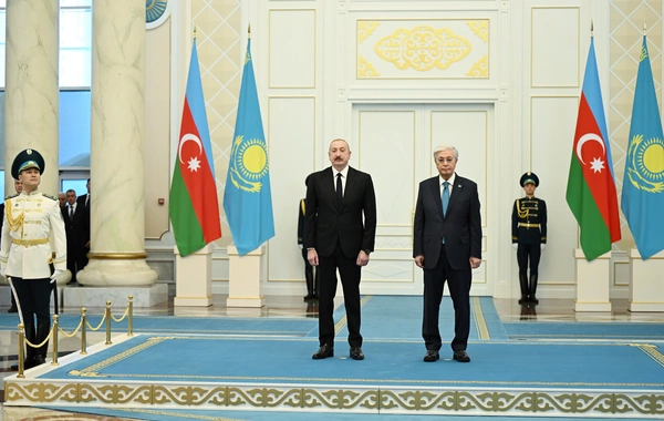 Astanada Azərbaycan Prezidenti İlham Əliyevin rəsmi qarşılanma mərasimi keçirilib