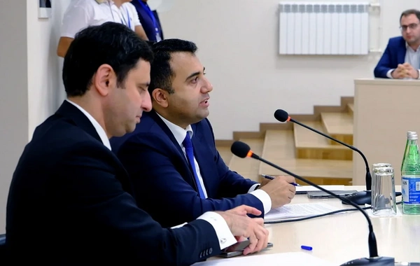 Əlaqələndirmə Qərargahının İşçi Qrupunun üzvləri Qarabağ Universitetində tələbələrlə görüş keçirib
