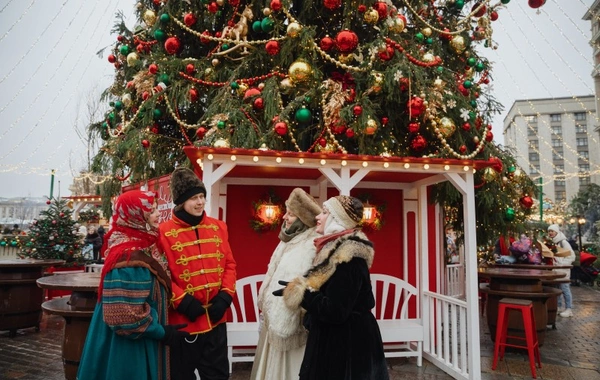 Dünyada Yeni il adət və inancları: kukla yandırmaq, üzüm yemək…