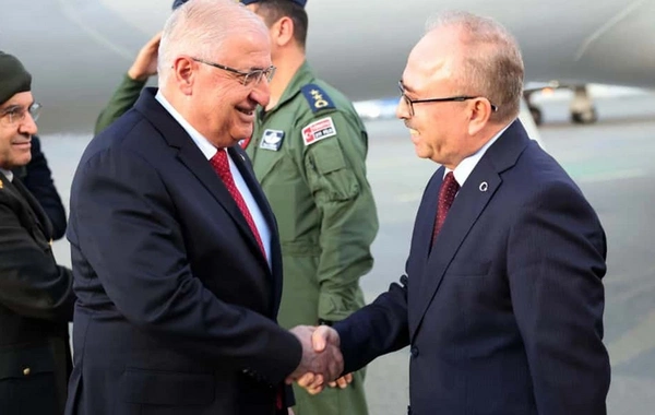 Türkiyənin milli müdafiə naziri Azərbaycana gəlib