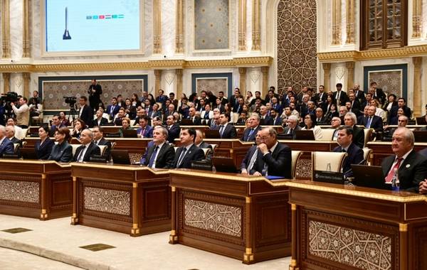 İlham Əliyev Daşkənddə "Gələcəyin İrsi" Beynəlxalq Mükafatının təqdimat mərasimində iştirak edib