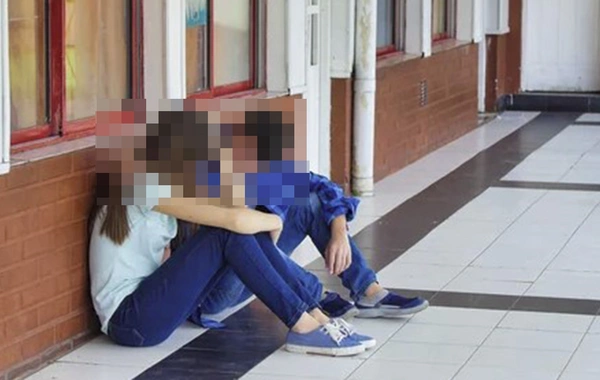 Məktəblilərin intim videosu yayıldı - Cinayət işi açıldı