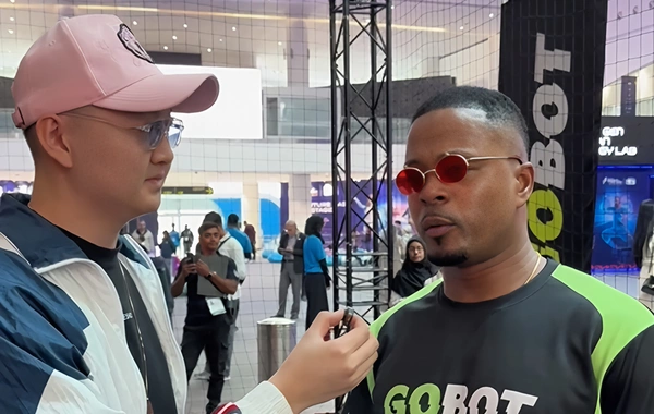 Fransa futbolunun əfsanəsi Qarabağdan danışdı - Heç vaxt təslim olmayın