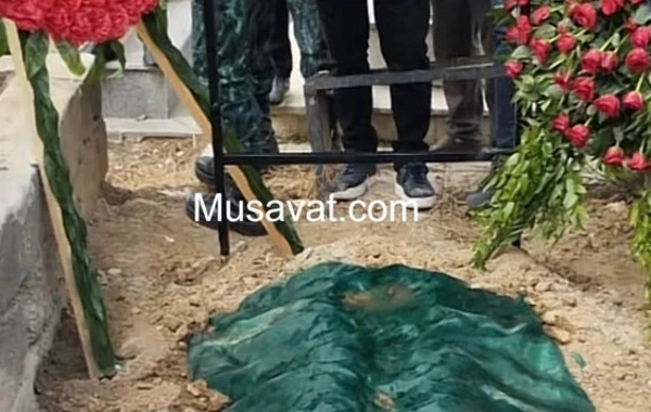 Baş leytenant ehtiyatsızlıqdan açılan atəşlə HƏLAK OLDU