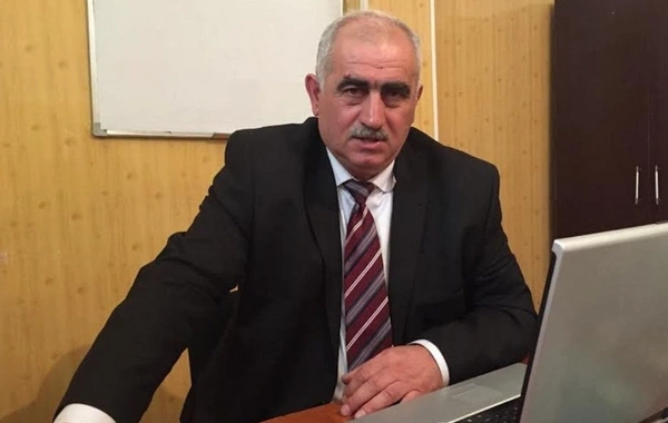 Əhməd Oruc vəfat edib