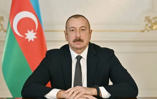 На странице Президента Ильхама Алиева в соцсети опубликован видеоролик о поездке в Нахчыван