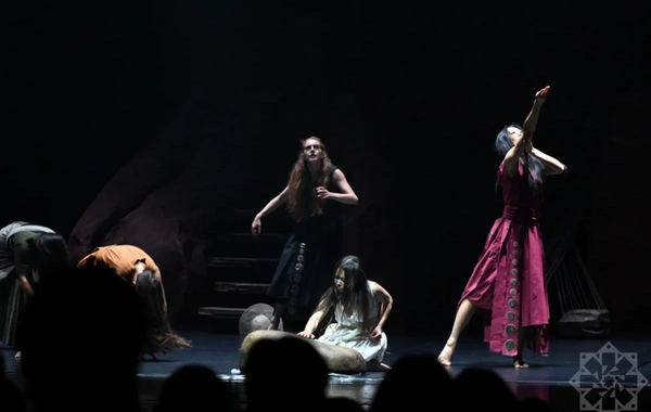 Bakı Beynəlxalq İncəsənət Festivalı çərçivəsində "Zikra: xatirələr gecəsi" tamaşası nümayiş olunub