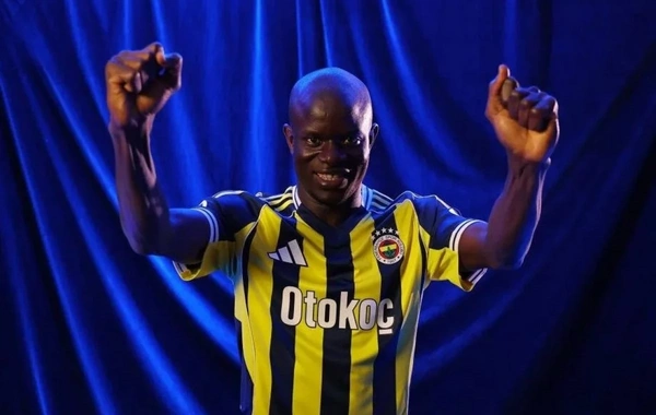 Kantenin Fənərbağçaya transferdən sonra ilk sözləri belə oldu