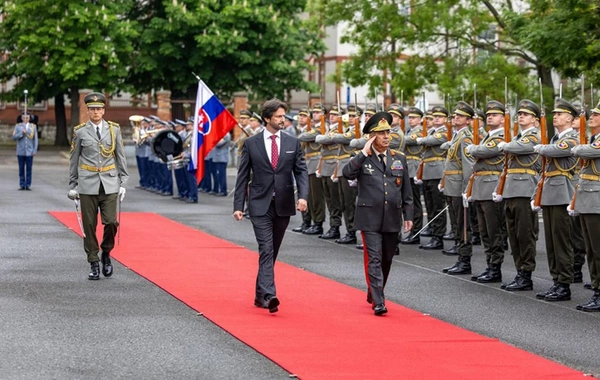 Azərbaycan ilə Slovakiya arasında hərbi əməkdaşlıq müzakirə edilib