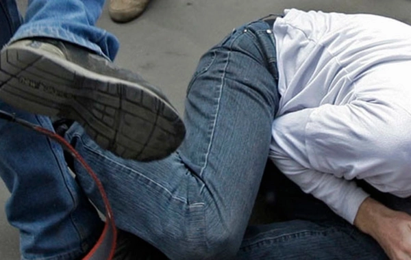 Bakıda yeyib-içmək məclisi ölümlə bitdi: İçəri girəndə hər tərəf qan içində idi