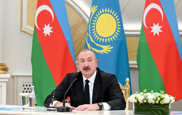 Azərbaycan və Qazaxıstan prezidentləri mətbuata bəyanatlarla çıxış ediblər