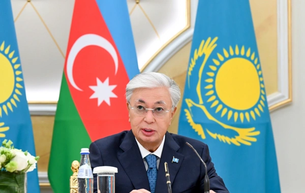 Токаев: Казахстан и Азербайджан намерены в ближайшей перспективе довести двусторонний товарооборот до 1 млрд долларов