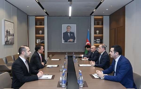 Ceyhun Bayramov TDT baş katibini qəbul edib