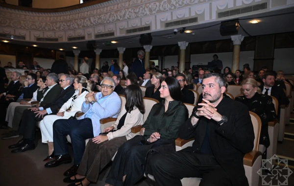 Bakı Beynəlxalq İncəsənət Festivalı çərçivəsində "Zikra: xatirələr gecəsi" tamaşası nümayiş olunub