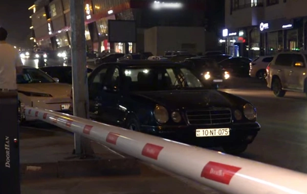 Bakıda yolu zəbt edənlərdən biri: "İstəyərəm, dombalaq aşaram"