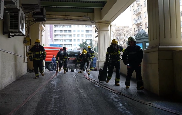 "Nərgiz" Ticarət Mərkəzində təlim keçirilib