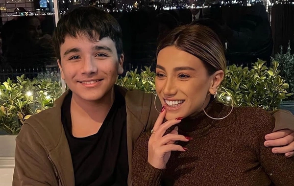 Röya Ayxanın oğlu dünyanın üç nüfuzlu universitetinə qəbul oldu